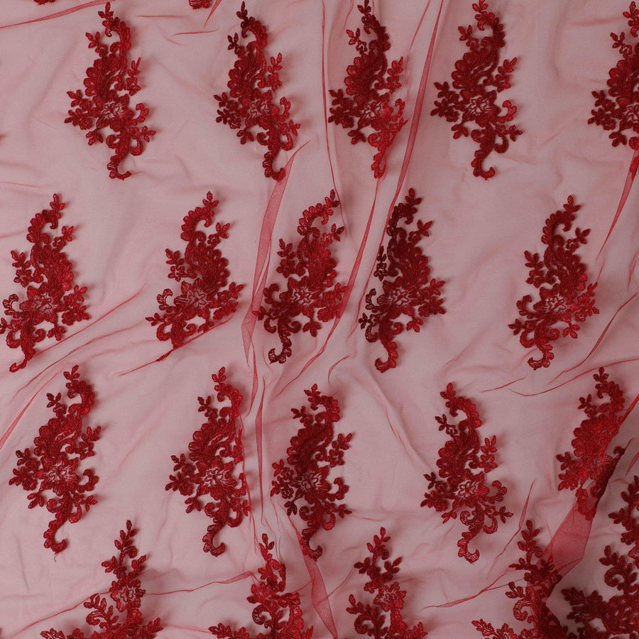 قماش تول نايلون أحمر قرمزي مع تطريز بنفس اللون بتصميم فاخر