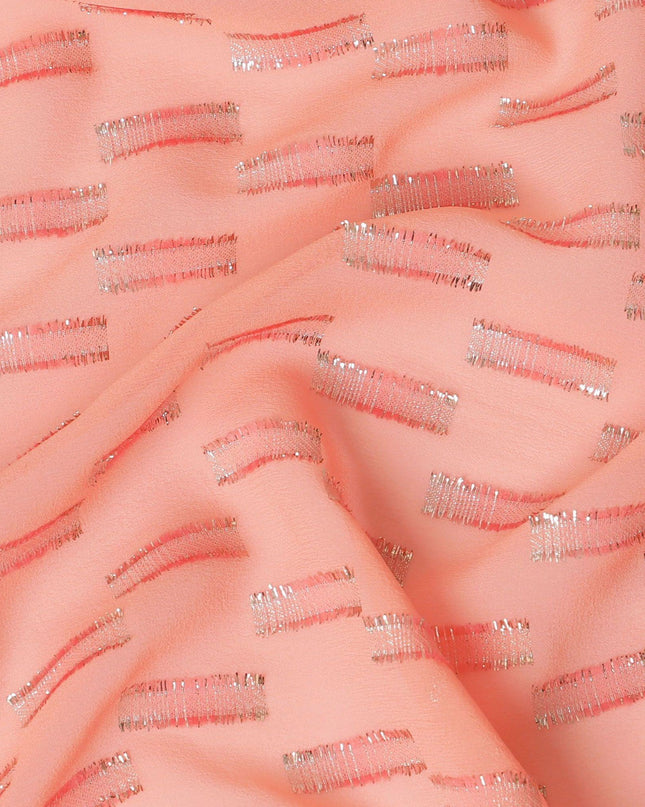 قماش شيفون حريري فرنسي (فرنساوي) فاخر من سمك السلمون والخوخ مع نفس اللون من الفسكوز والوركس المعدني الذهبي والفضي بتصميم فاخر - D14220