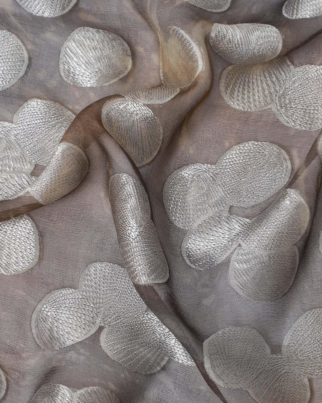 قماش شيفون من الحرير الخالص باللون الرمادي المميز مع طباعة متعددة الألوان بها فيسكوز فضي بتصميم منقط-D13119