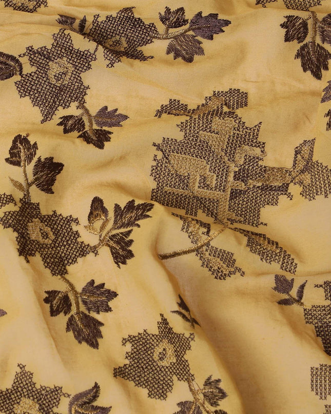 قماش فوال قطني تورتيلا بني مع تطريز بني موكا وذهبي بتصميم زهور-D8537