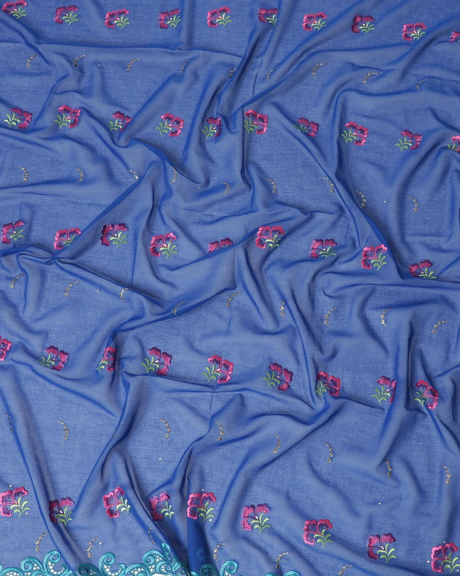 قماش فوال من القطن السويسري باللون الأزرق الملكي مع تطريز معدني باللون الأخضر الزيتوني والوردي الساخن والأرجواني والأزرق الفيروزي والفضي بتصميم الأزهار مع أعمال حجرية-D6392