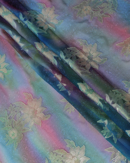 قماش شيفون حريري خالص مطبوع متعدد الألوان مع لوركس معدني ذهبي وفضي بتصميم زهور-D12423