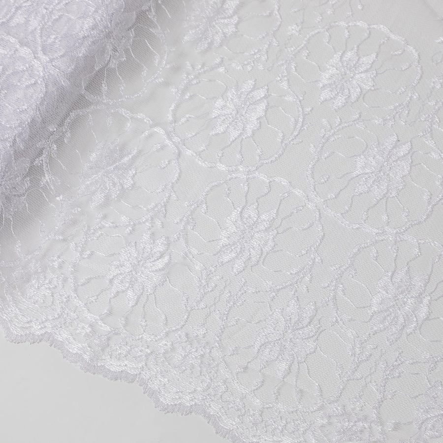 قماش دانتيل أبيض مع تطريز بتصميم زهور