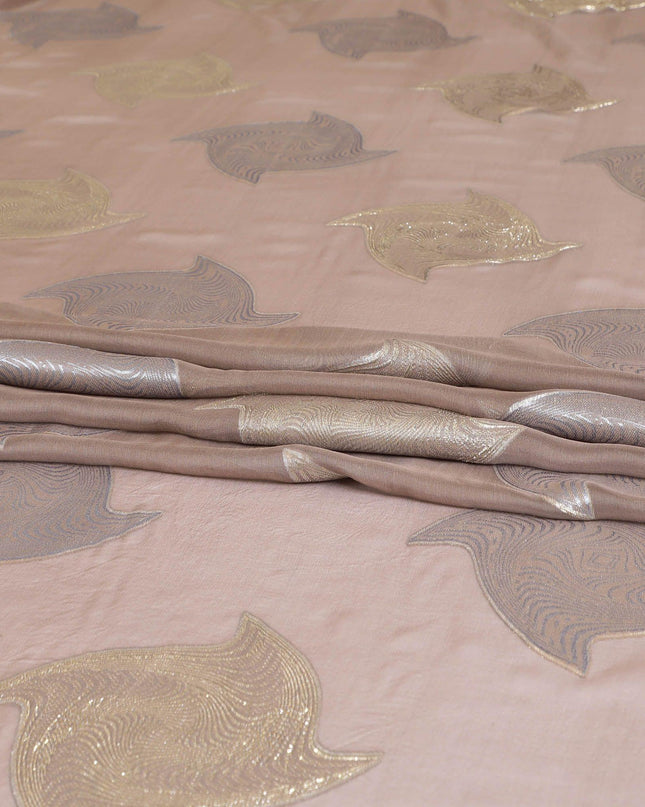 قماش شيفون من الحرير الخالص باللون البني الداكن مع الفيسكوز الأزرق الفاتح واللوركس المعدني الذهبي بتصميم تجريدي-D8789