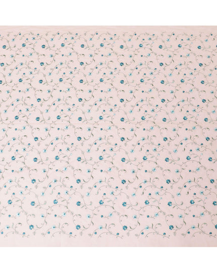 قماش الفوال القطني الخوخي مع تطريز باللون الأزرق الياقوتي والأخضر الزيتوني والأزرق الفاتح بتصميم الأزهار-D11083