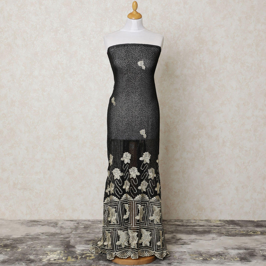 قماش تول نايلون أسود مع تطريز ذهبي وأعمال حجرية بتصميم فاخر -D12018