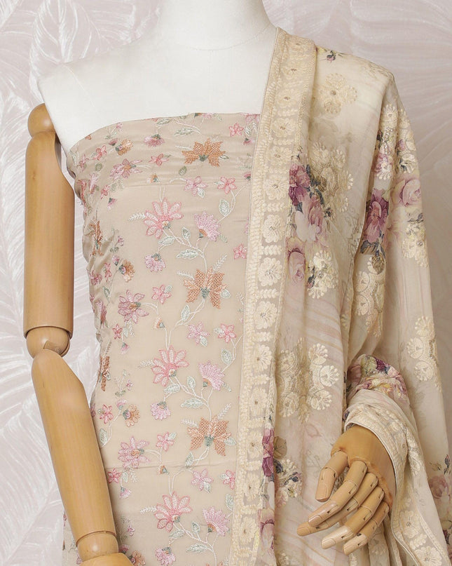 قميص من كريب الحرير الخالص باللون البيج مع تطريز متعدد الألوان بتصميم الأزهار. سلوار بيج عادي بنفس اللون المطرز المطبوع Dupatta-D14994
