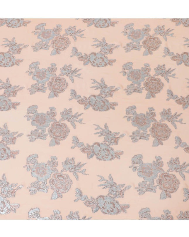 قماش شيفون من الحرير الخالص الخوخي الفاخر مع لوركس معدني فضي وأزرق فاتح ونحاسي بتصميم زهور-D11499