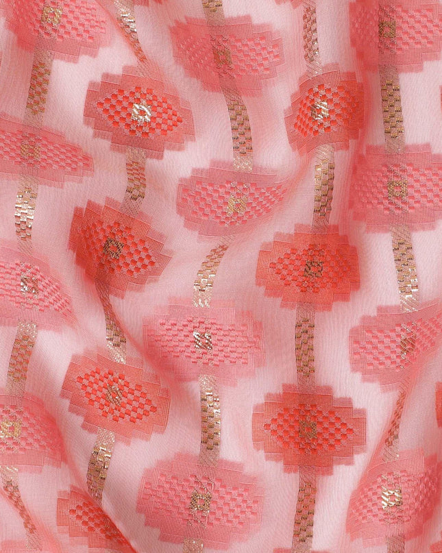 قماش شيفون حريري فرنسي (فرنساوي) فاخر باللون الوردي السلموني مع نفس اللون من الفيسكوز مع لوريكس معدني ذهبي بتصميم تجريدي -D12705