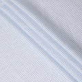 قماش الكتان الخالص الأبيض الفاخر مع طباعة زرقاء فاتحة بتصميم المربعات -D12277