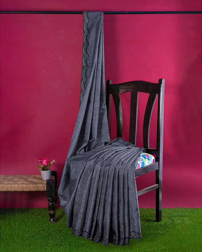 ساري شبكي أزرق نيلي بنفس تسلسل الألوان في تصميم تجريدي. قطعة بلوزة بنفس اللون-D12731