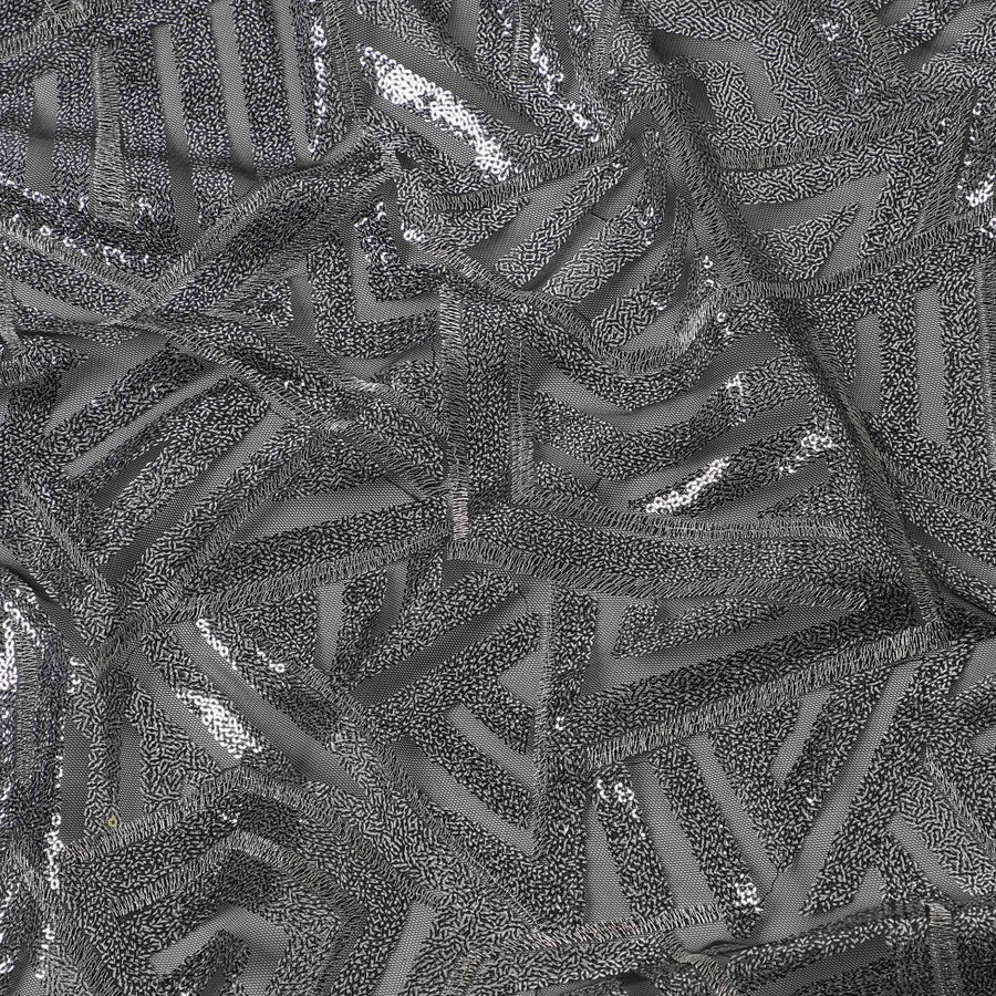 قماش تول نايلون أسود مع ترتر فضي وتطريز فضي معدني بتصميم هندسي