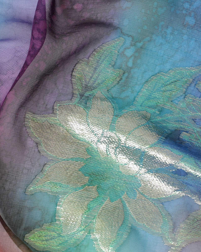 قماش شيفون حريري خالص مطبوع متعدد الألوان مع لوركس معدني ذهبي وفضي بتصميم زهور-D12421