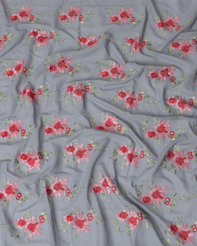 قماش الفوال القطني الخالص الفاخر باللون الرمادي مع تطريز الخوخ والأحمر القرمزي والبيج بتصميم الأزهار-D15240