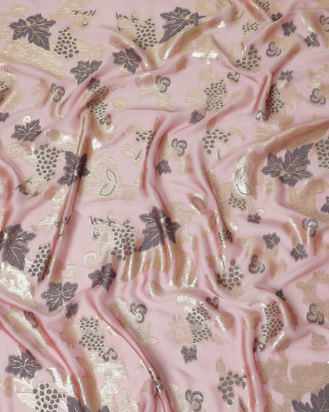 قماش شيفون حريري فرنسي (فرنساوي) فاخر باللون الوردي القرميدي مع الفيسكوز الأسود والوركس المعدني الذهبي بتصميم الأزهار-D14275