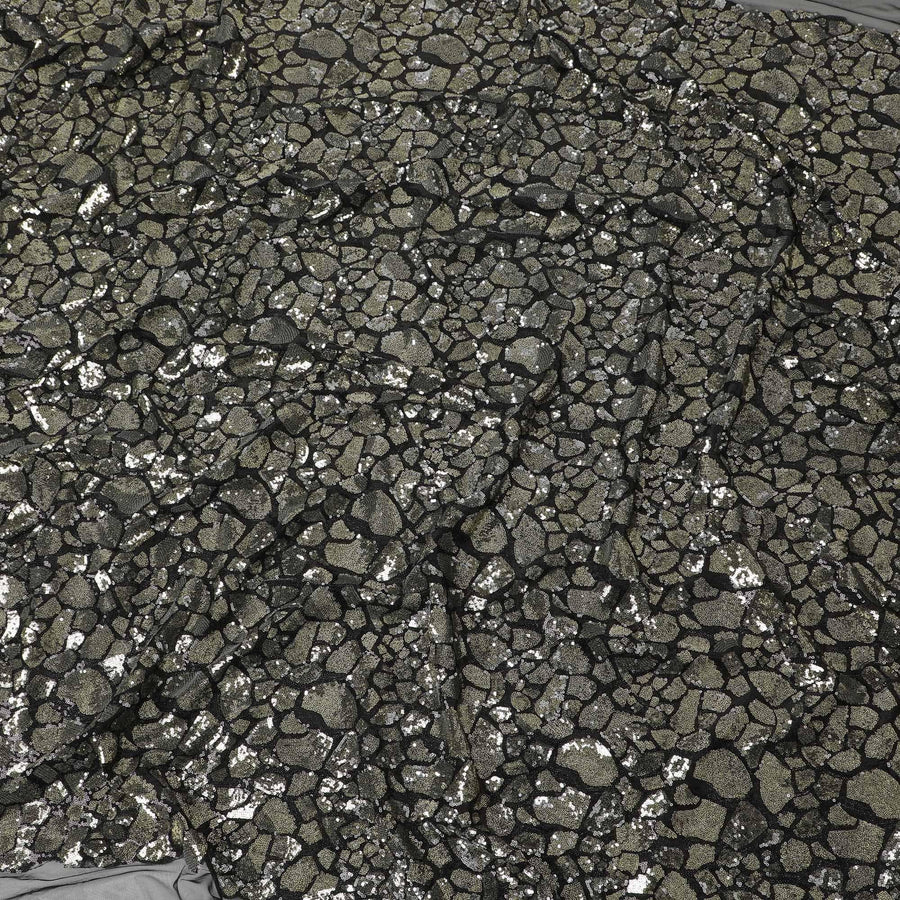 قماش تول نايلون أسود مع ترتر أسود وذهبي وفضي بتصميم تجريدي