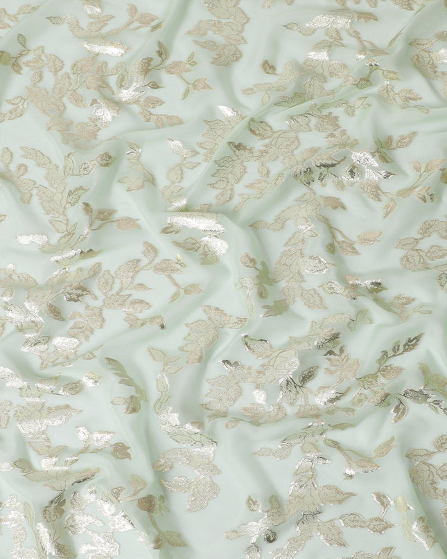 قماش الشيفون الحريري الخالص الفاخر باللون الأخضر النعناعي مع اللوريكس المعدني الذهبي بتصميم أوراق الشجر -D15447