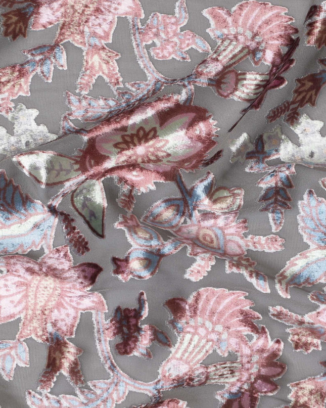 قماش شيفون صناعي رمادي سحابي مع طباعة مخملية متعددة الألوان بتصميم زهور-D14163