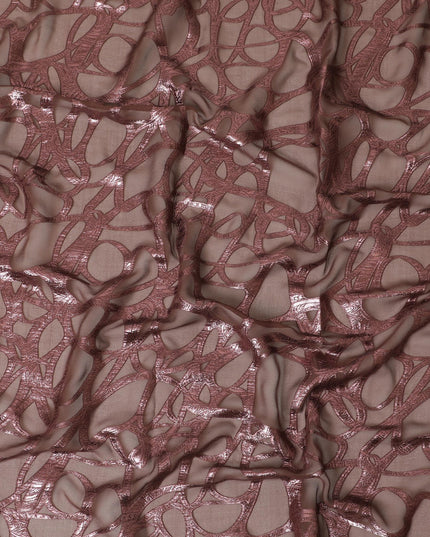 جرباسار شيفون من الحرير الخالص باللون البني مع لوريكس معدني بنفس اللون بتصميم تجريدي-D11549