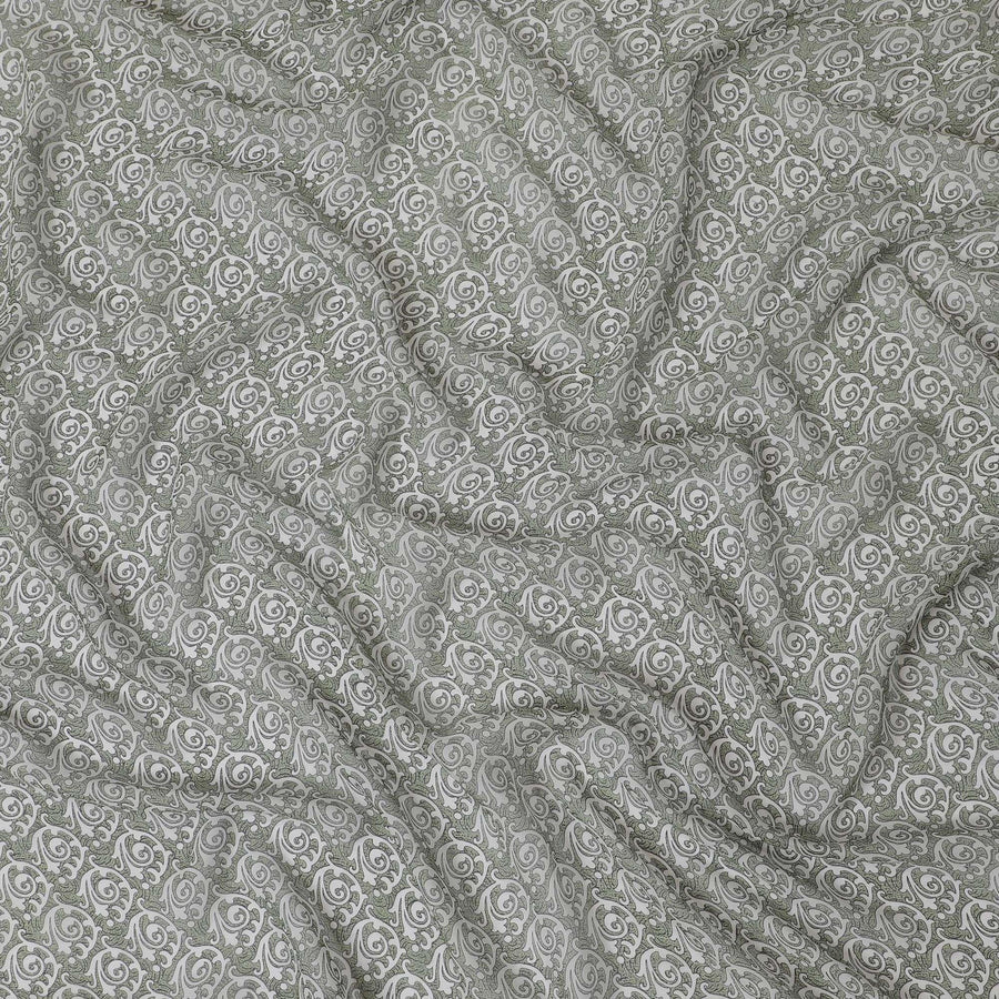 قماش شيفون حريري أخضر زيتوني مع طباعة بيضاء بتصميم فاخر-D12913