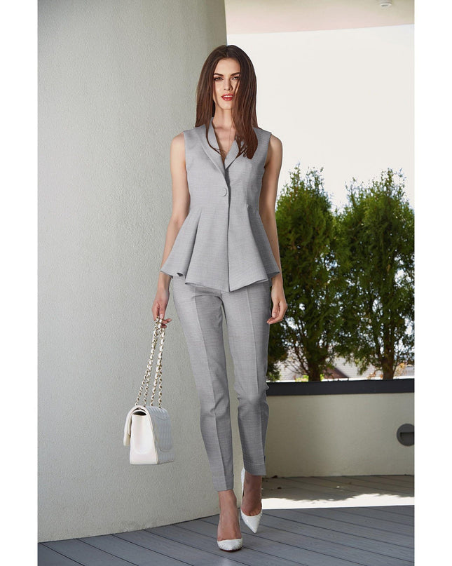 Black, grey and white blended cotton shirting fabric in checks design-D8508