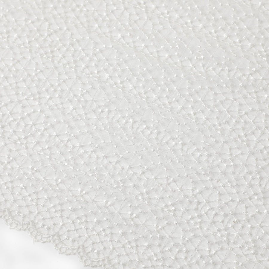 نسيج دانتيل غيبور باللون الأبيض بتصميم تجريدي