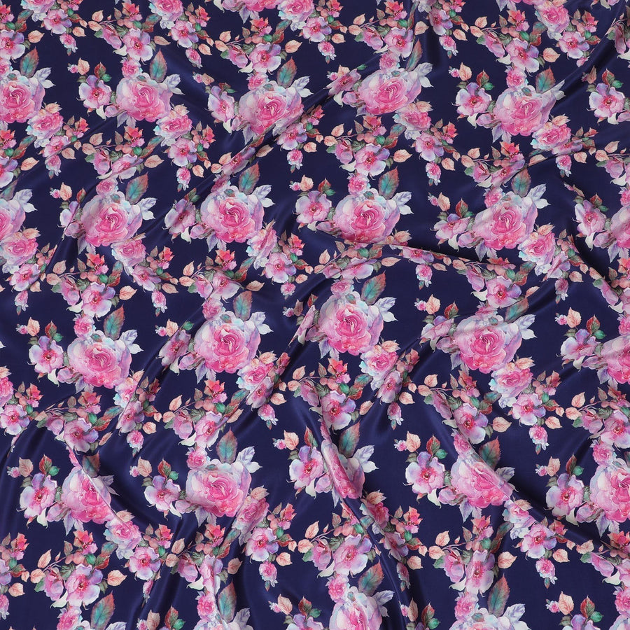 قماش كريب صناعي باللون الأزرق الداكن مع طباعة متعددة الألوان بتصميم الأزهار-D14461