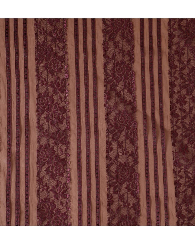 قماش تول من النايلون البني المحروق مع تطريز بنفس اللون مع ترتر بتصميم مخطط -D9194