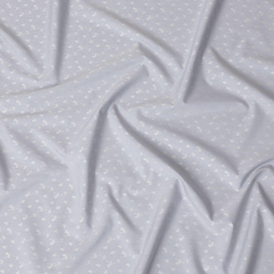 قماش القمصان القطني السويسري الخالص بنسبة 100% باللون الأزرق الفاتح مع جاكار رمادي لؤلؤي بتصميم فاخر-D14670