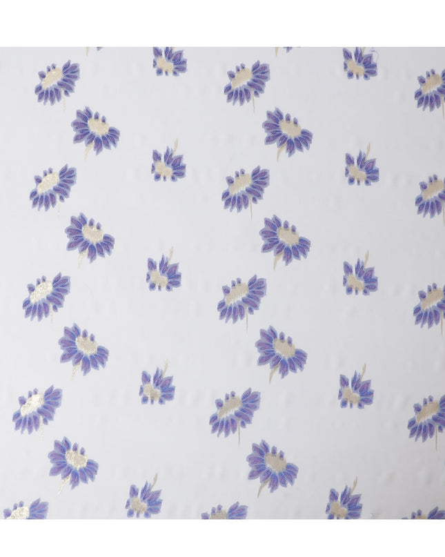 قماش شيفون من الحرير الخالص باللون الأبيض الفاتح مع الفيسكوز الأزرق والوركس المعدني الذهبي بتصميم الأزهار-D13263