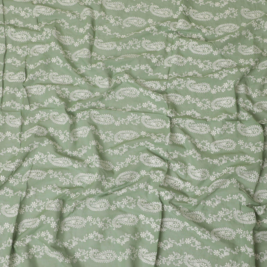 قماش فوال من القطن الخالص الفاخر باللون الأخضر الداكن مع تطريز باللون البيج بتصميم بيزلي-D13636