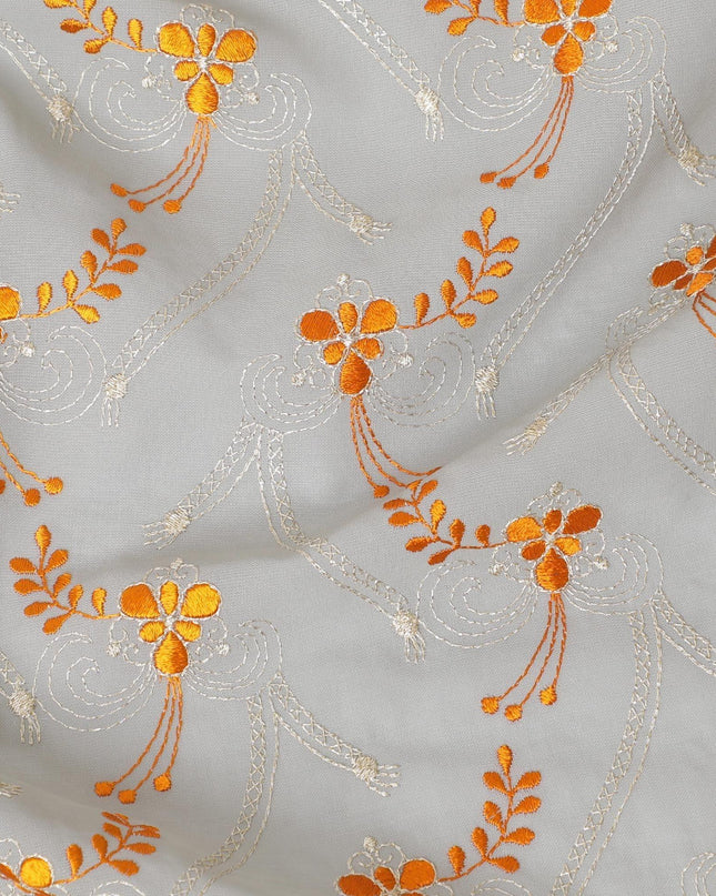 قماش الفوال القطني السويسري الفاخر 100% (الثوب السوداني) باللون الرمادي اللؤلؤي مع تطريز باللون الأخضر الفيروزي والذهبي بتصميم الأزهار-D13524